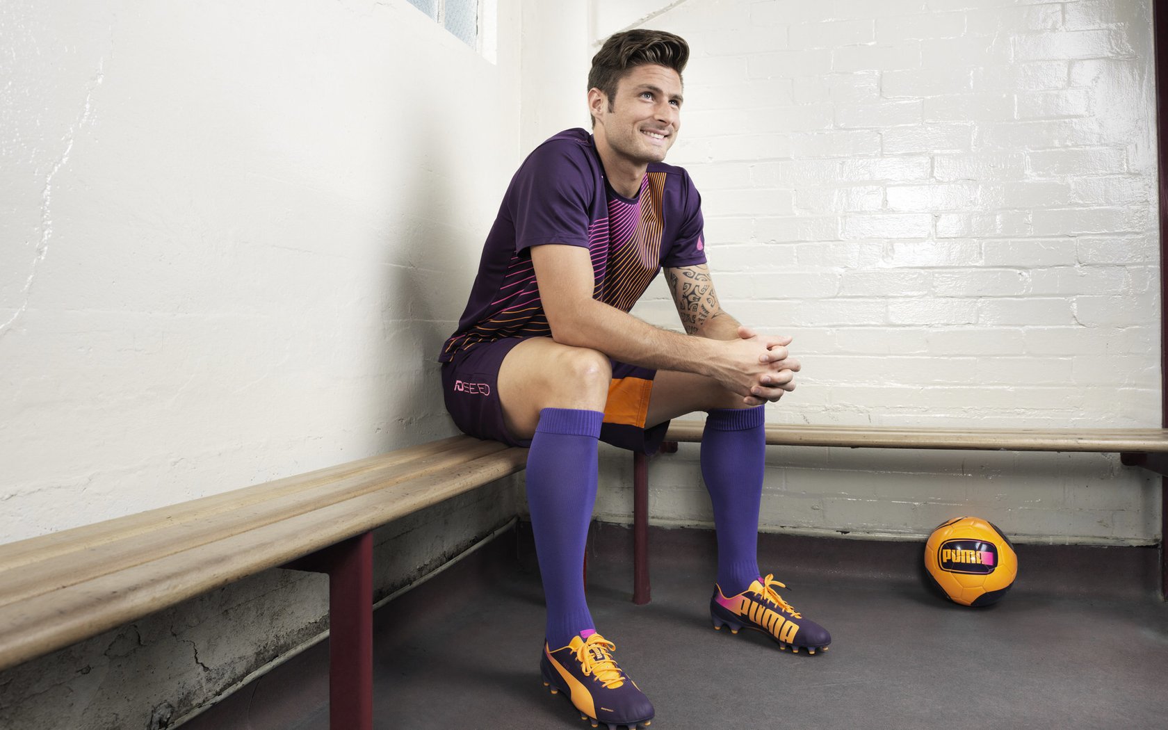 克洛普持续革新战术，带队力争历史最高荣誉