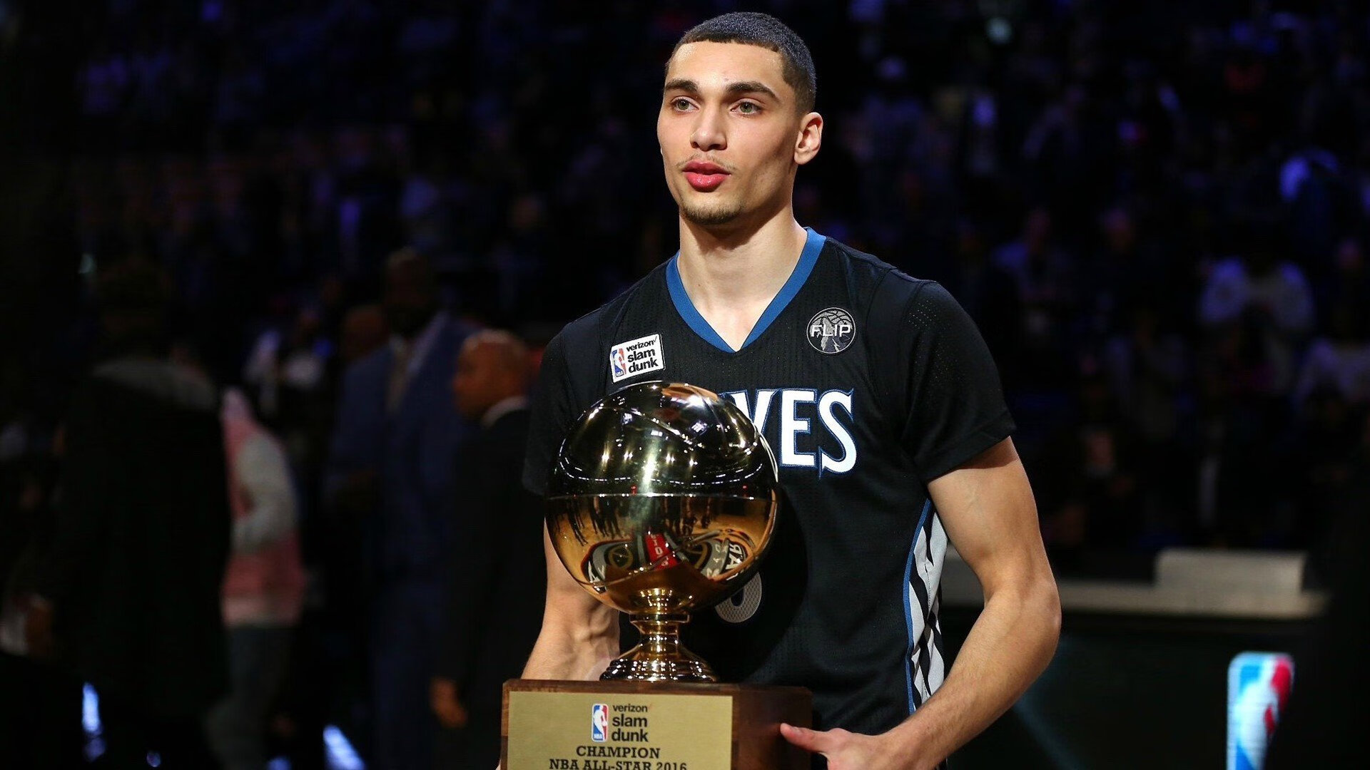 《Dota 2》跨界奇迹之夜，舞台灯光交辉相映！，dota2 奇迹哥